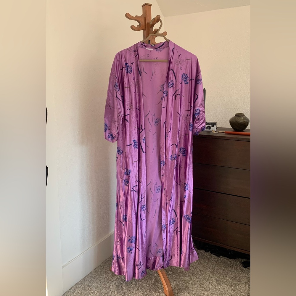 Vintage Robe